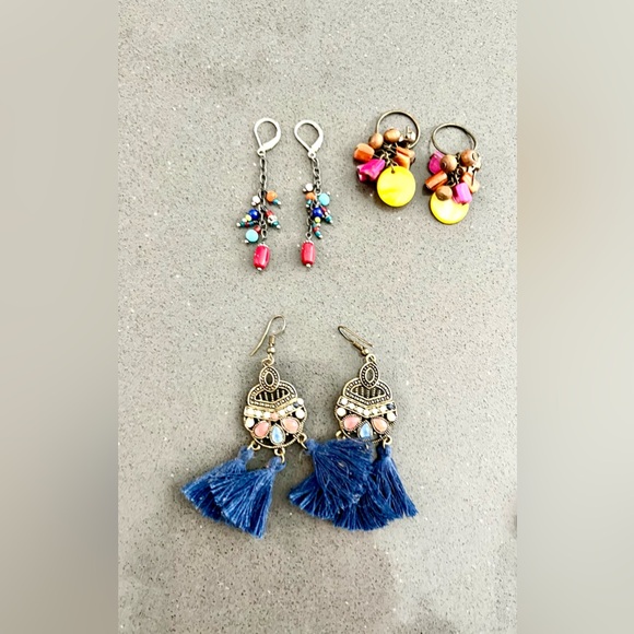 Vintage Earring Lot 7 Pairs Pierced Earrings Fun Boho Style. All in great shape. - Picture 6 of 6